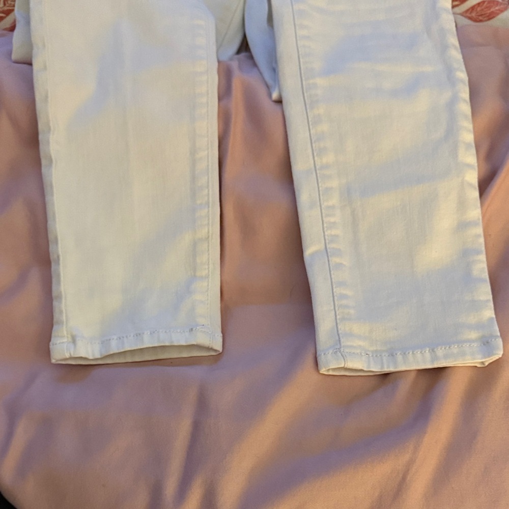 Forever 21 High Rise White Jeans - Picture 3 of 5